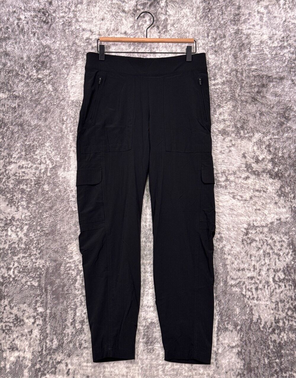 Athleta Pants 10 Womens Chelsea Cargo Lined Black